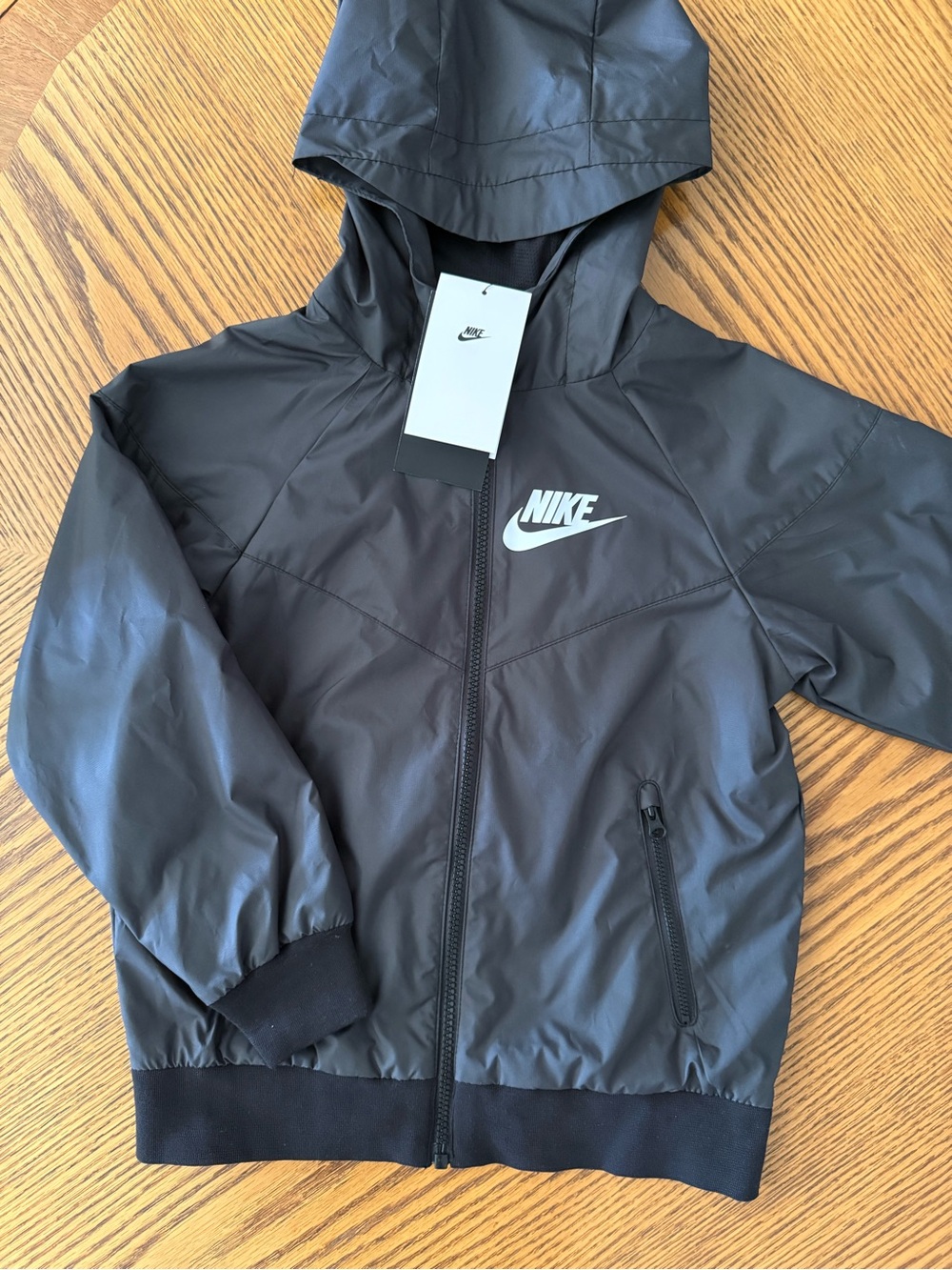 NIKE Windrunner Jacket - Black